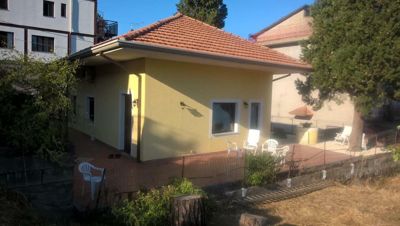 扎费拉纳-埃特内阿La Casa Dei Colori别墅 外观 照片